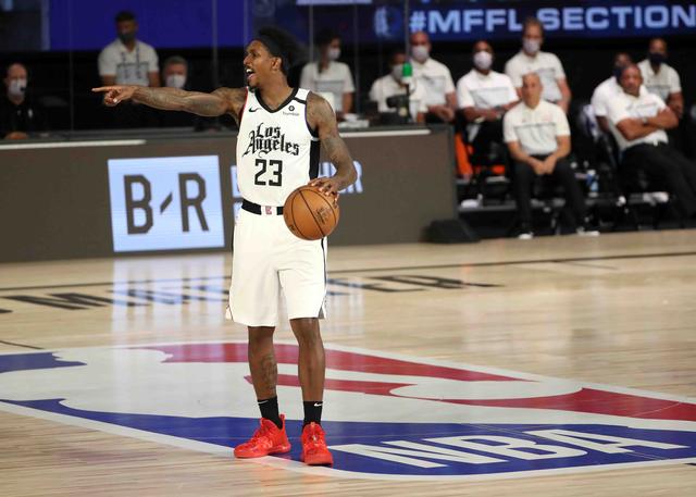 也需要时刻 也需要时刻