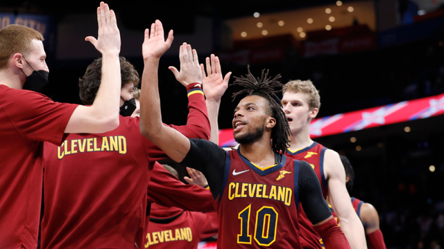 雄鹿团队配 雄鹿团队配