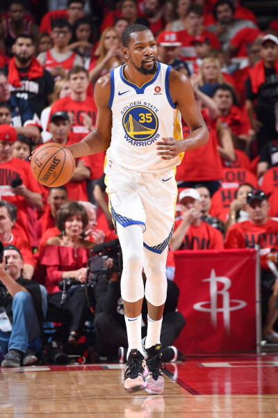 但在对手盯 但在对手盯